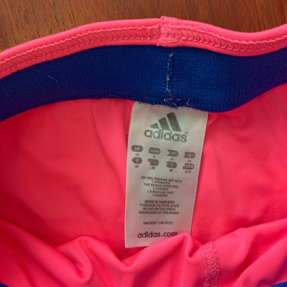 Adidas tech for shorts - Picture 2 of 2